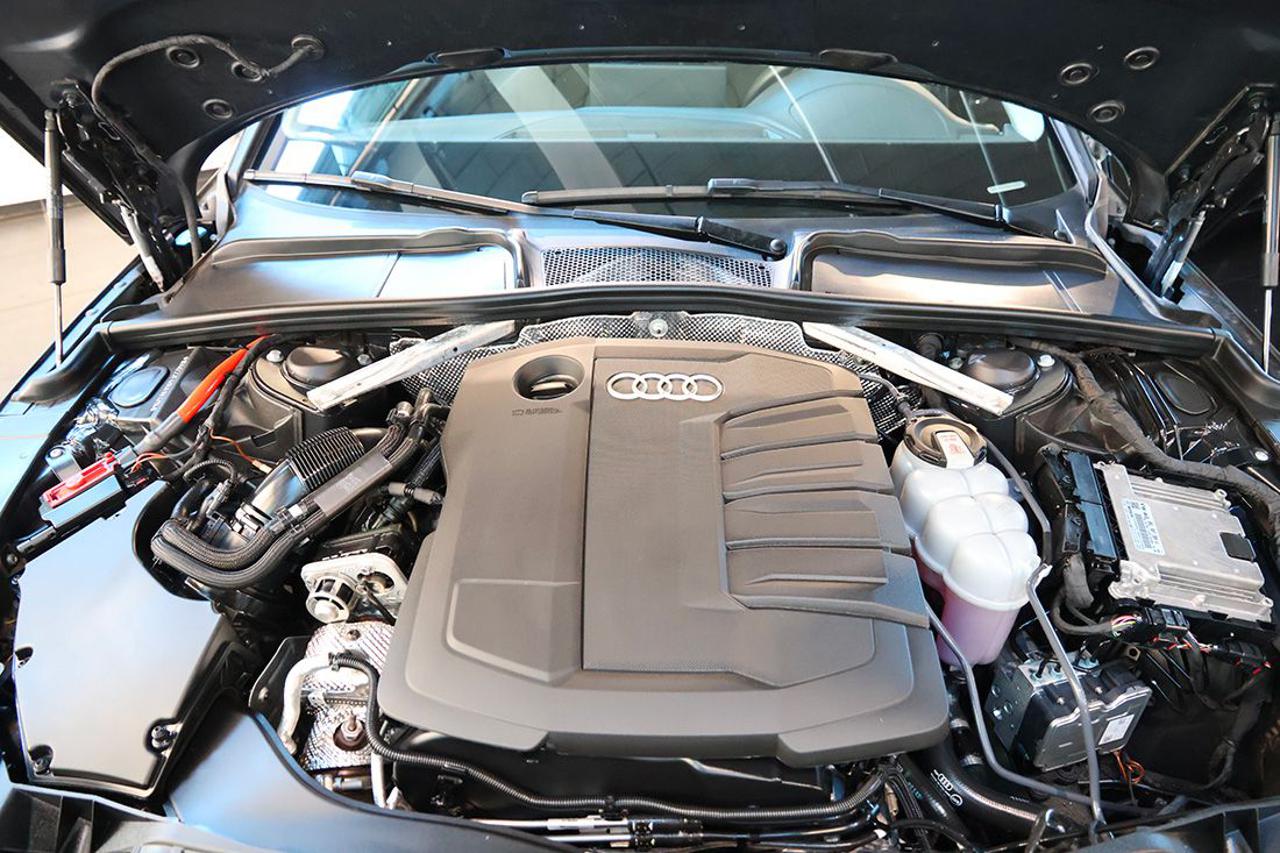 AUDI A4 35 TDI Avant S-Tronic Business Advanced - 11