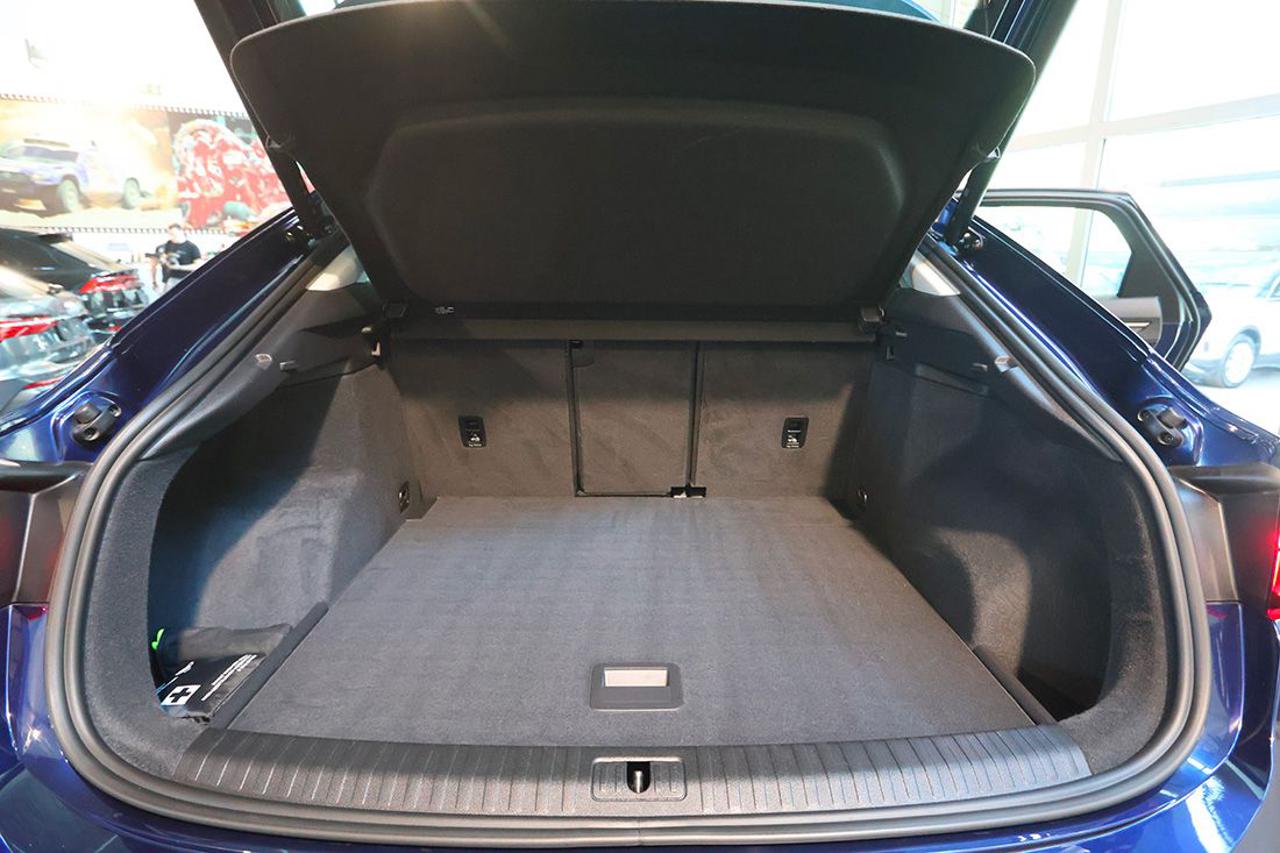 AUDI Q3 35 TFSI Sportback Business Plus - 12