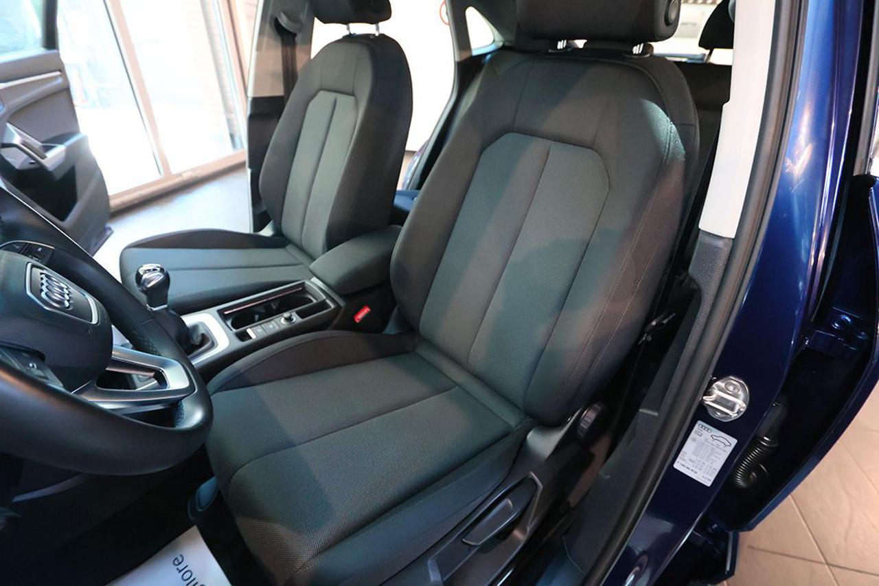 AUDI Q3 35 TFSI Sportback Business Plus - 18
