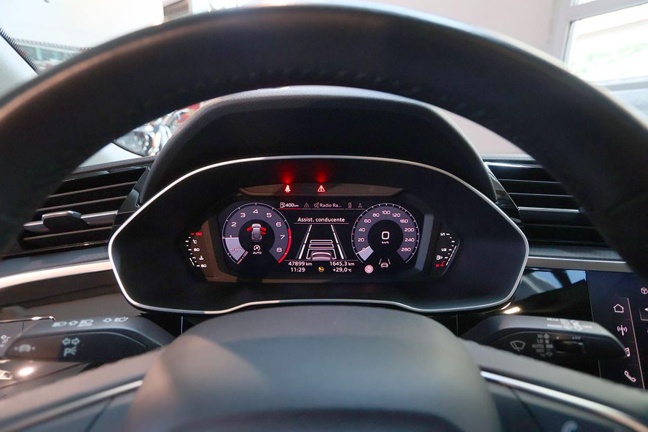 AUDI Q3 35 TFSI Sportback Business Plus - 33