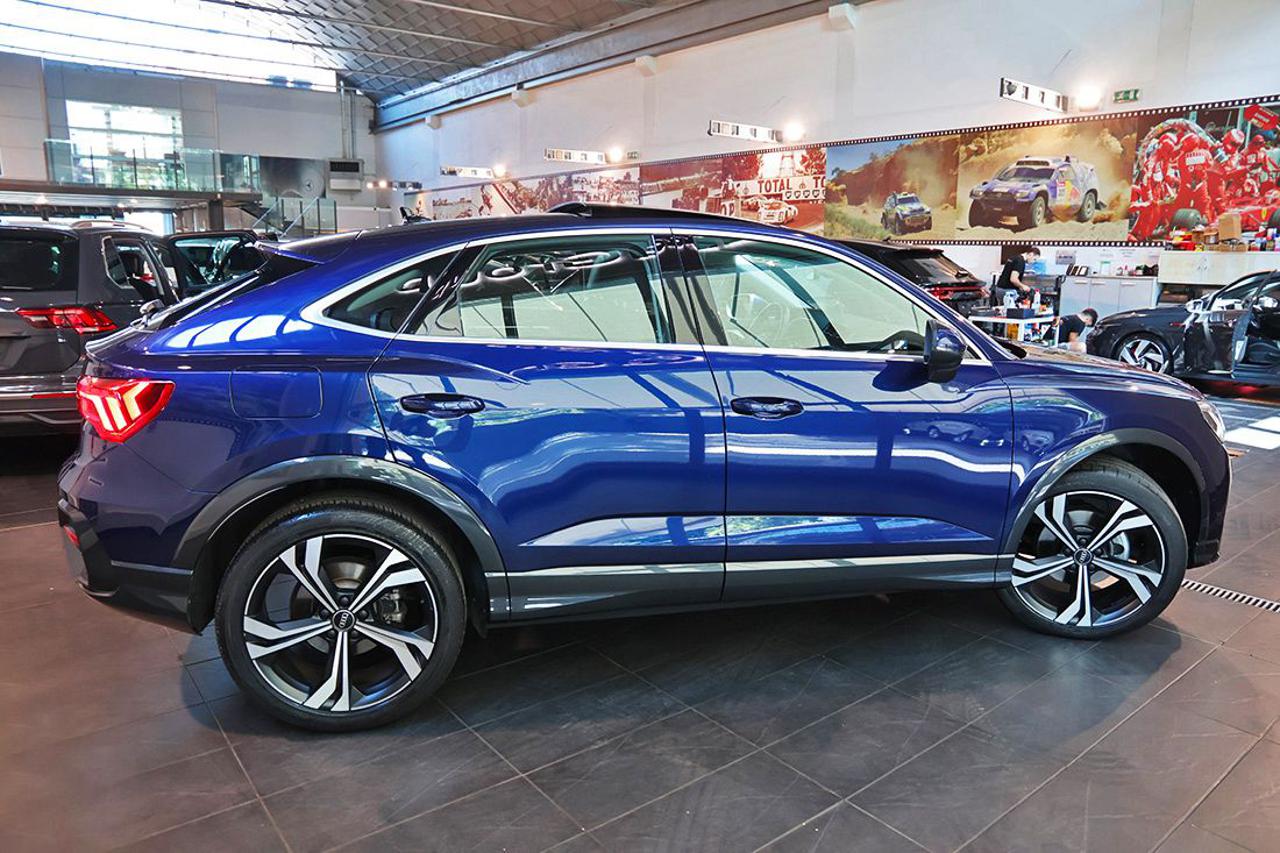 AUDI Q3 35 TFSI Sportback Business Plus - 10