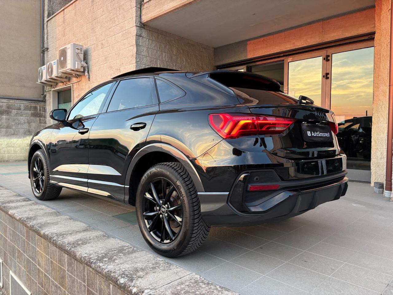 AUDI Q3 SPB SPORTBACK 35 TDI S tronic S line edition TETTO - 7