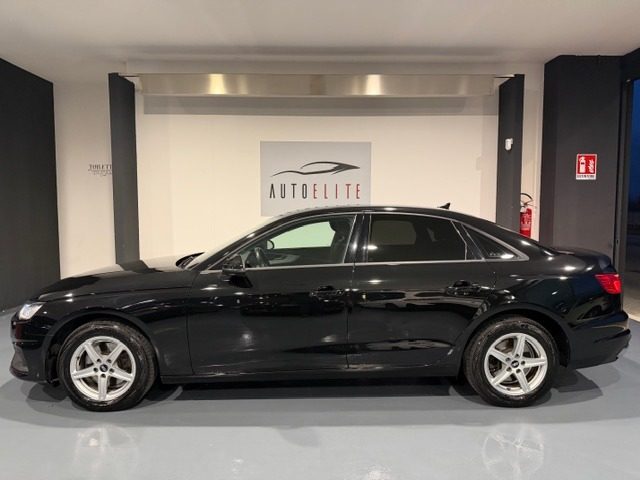 Clicca per ingrandire A4 - 35 TDI 163CV MHEV BERLINA S tronic Sport
