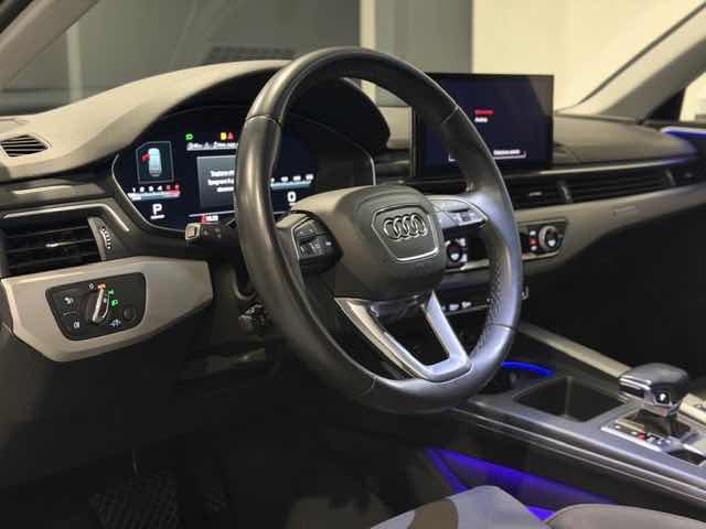 Clicca per ingrandire A4 allroad - 50 TDI tiptronic Identity Contrast