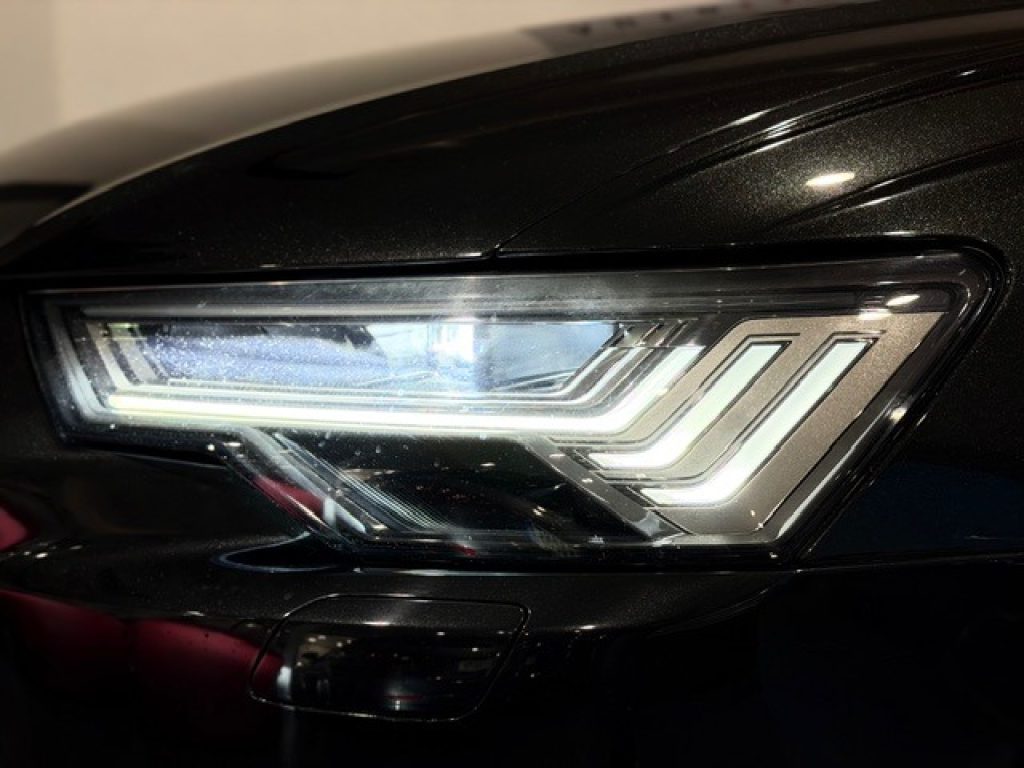 Clicca per ingrandire A6 - Avant 40 2.0 TDI 204CV S tronic Business Design