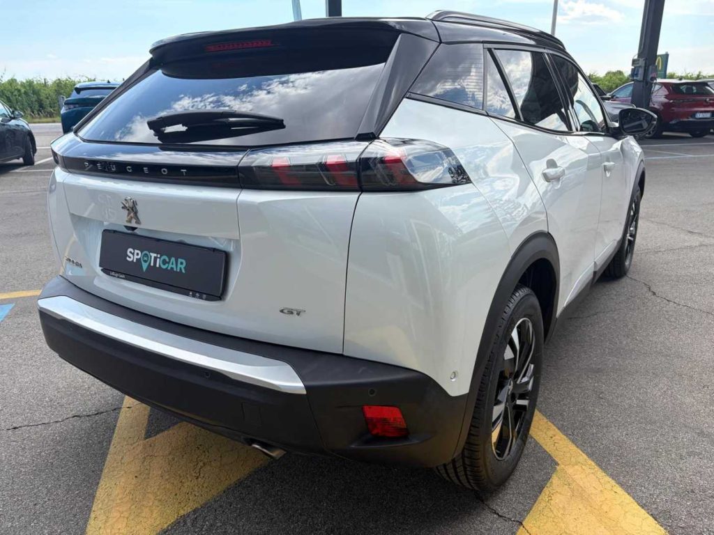 PEUGEOT 2008 BlueHDi 130 S&S EAT8 GT - 6
