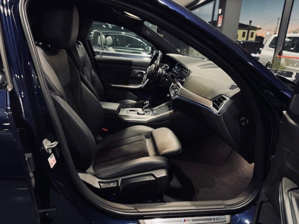 Clicca per ingrandire 330 - d 48V xDrive Touring Msport+Black Edition