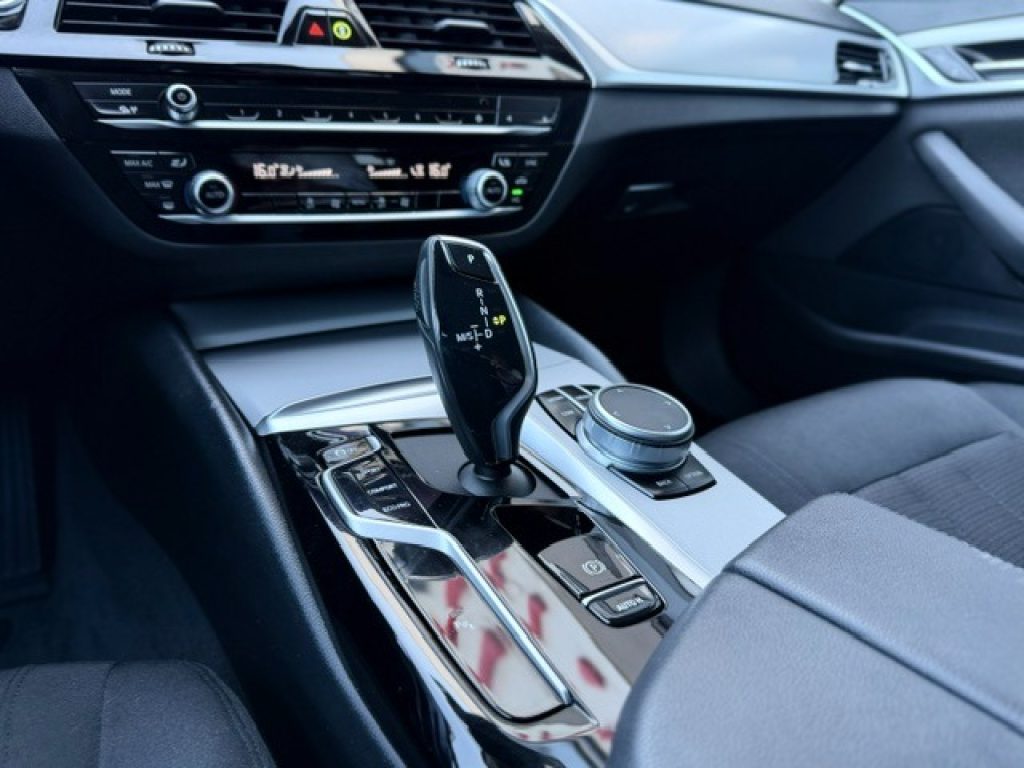 Clicca per ingrandire 520 - d 48V 190cv Touring Business