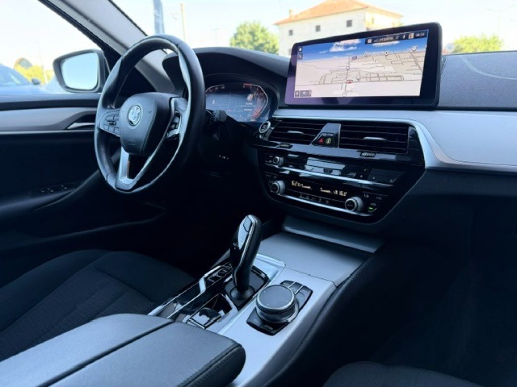 Clicca per ingrandire 520 - d 48V 190cv Touring Business