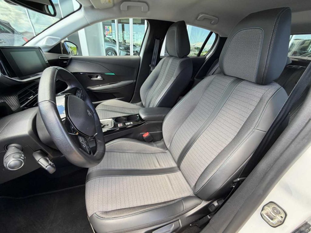 PEUGEOT 208 PureTech 100 Stop&Start 5 porte Allure - 14