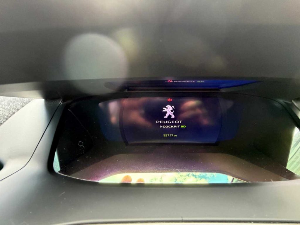 PEUGEOT 2008 BlueHDi 130 S&S EAT8 GT - 15