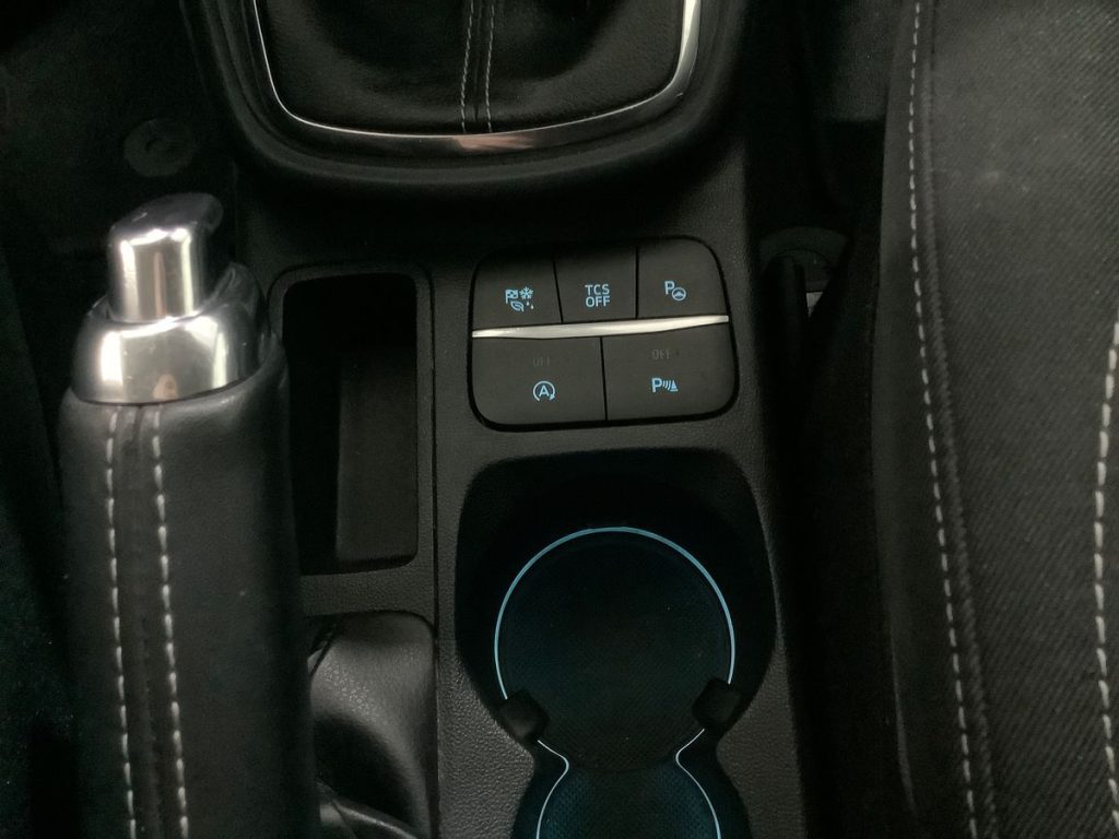 FORD Puma 1.5 EcoBlue 120 CV S&S Titanium X - 22