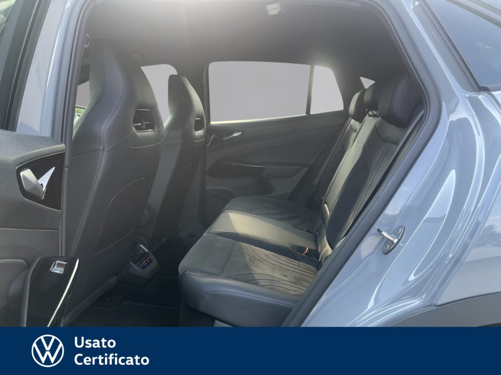 VOLKSWAGEN ID.5 77 kwh gtx 4motion 299cv - 12