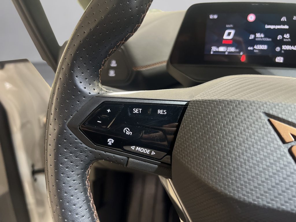 CUPRA Born 58kwh - 16
