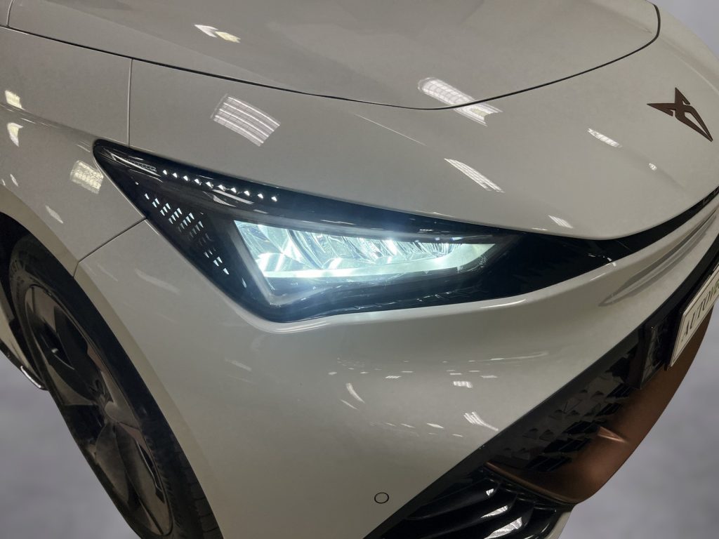 CUPRA Born 58kwh - 19