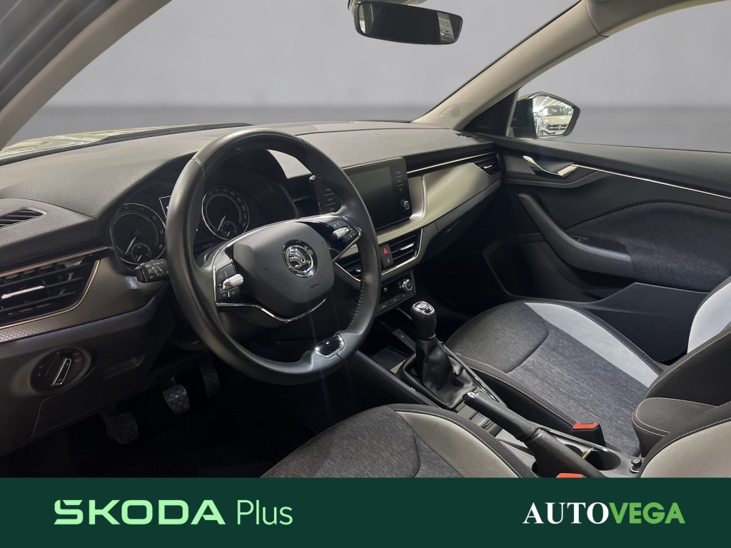 SKODA Kamiq 1.5 tsi black dots 150cv - 7
