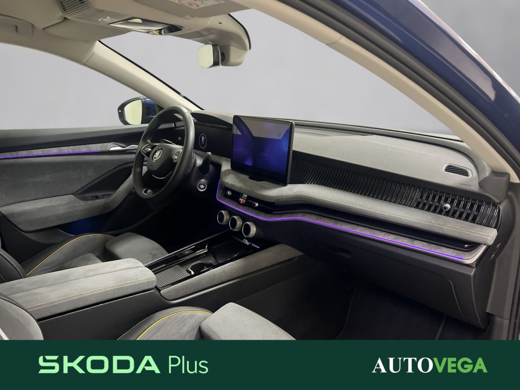 SKODA Superb wagon 2.0 tdi selection 150cv dsg - 6