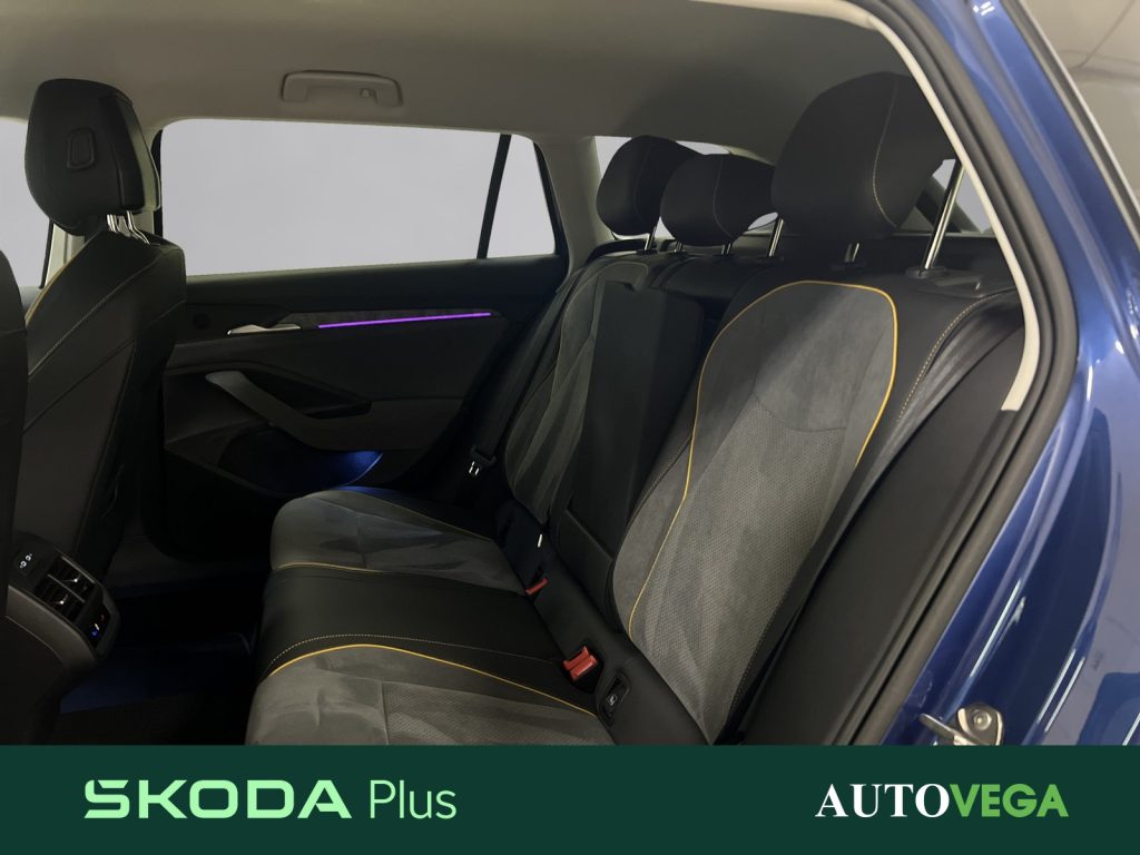 SKODA Superb wagon 2.0 tdi selection 150cv dsg - 11