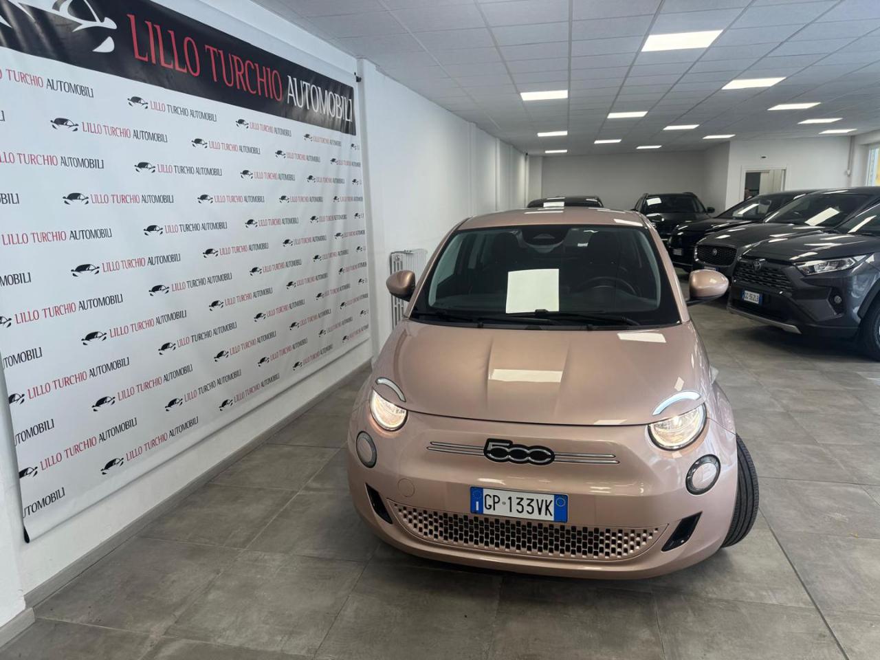 FIAT 500e 3+1 SOLO 7000 KM!!! Rose Gold - 4