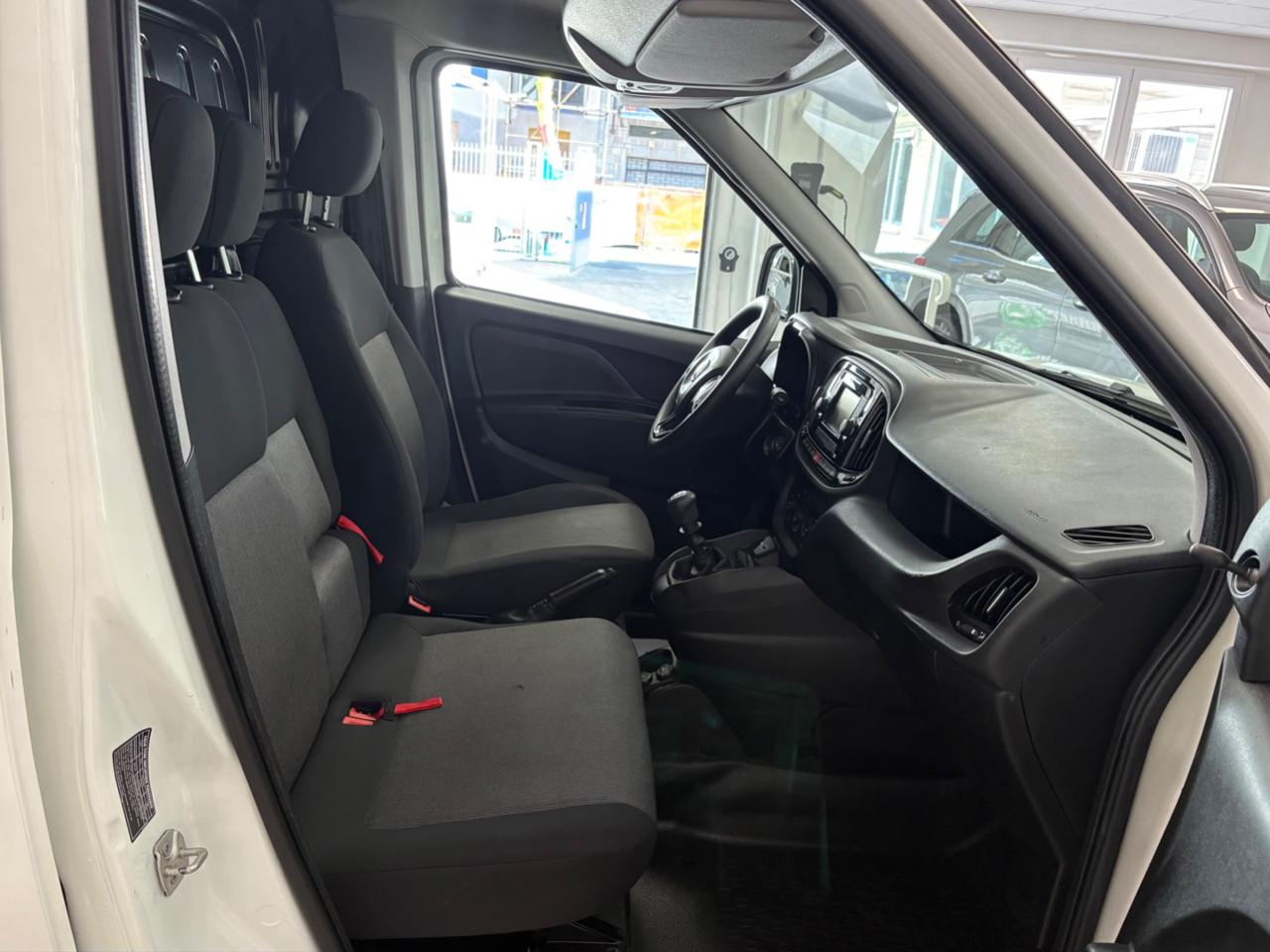 FIAT Doblo 1.6 MJT S&S 120CV PL-TA Cargo Maxi XL 14900€+ IVA - 10