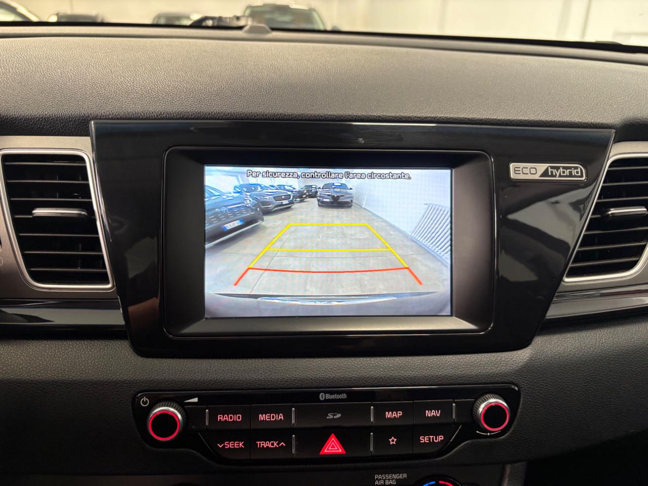 KIA Niro 1.6 GDi DCT HEV Style - 14