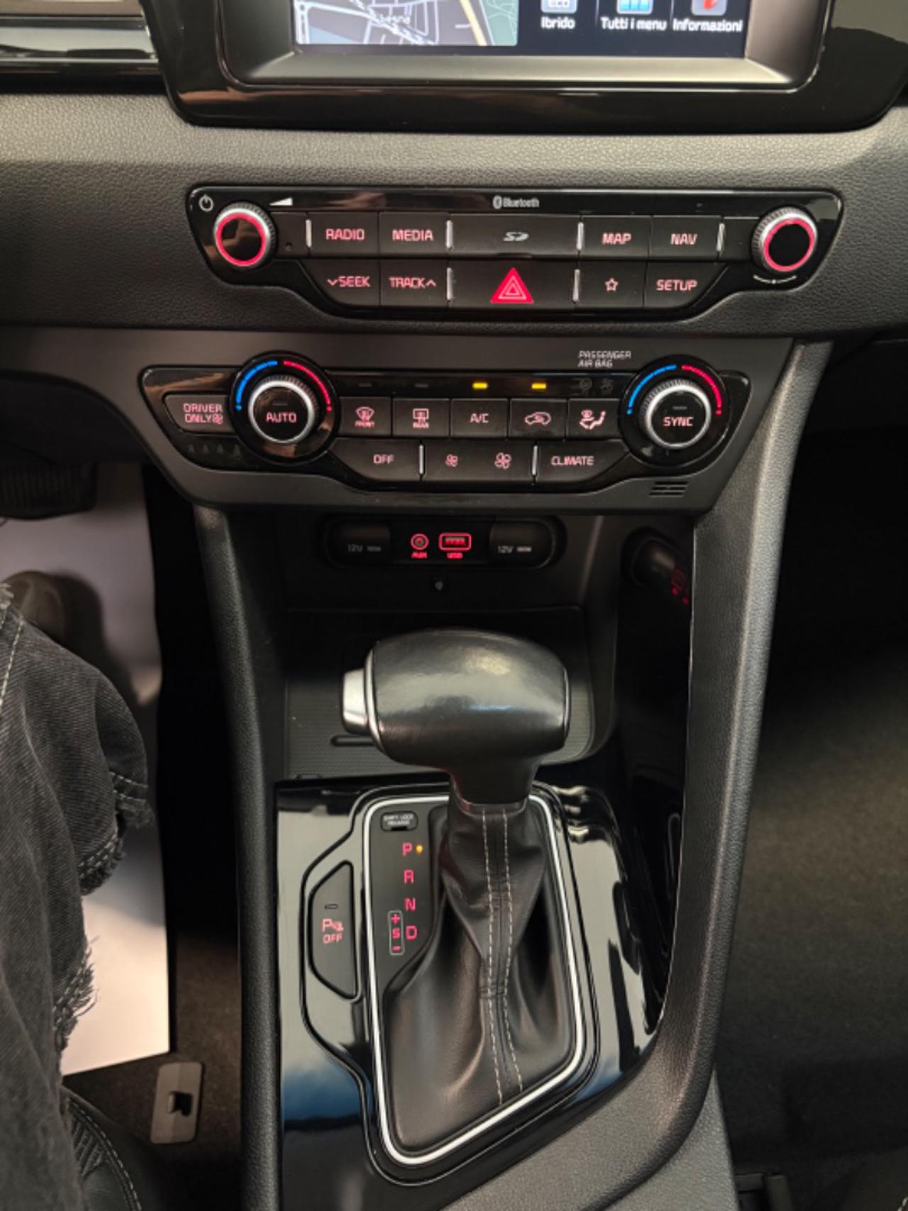 KIA Niro 1.6 GDi DCT HEV Style - 12