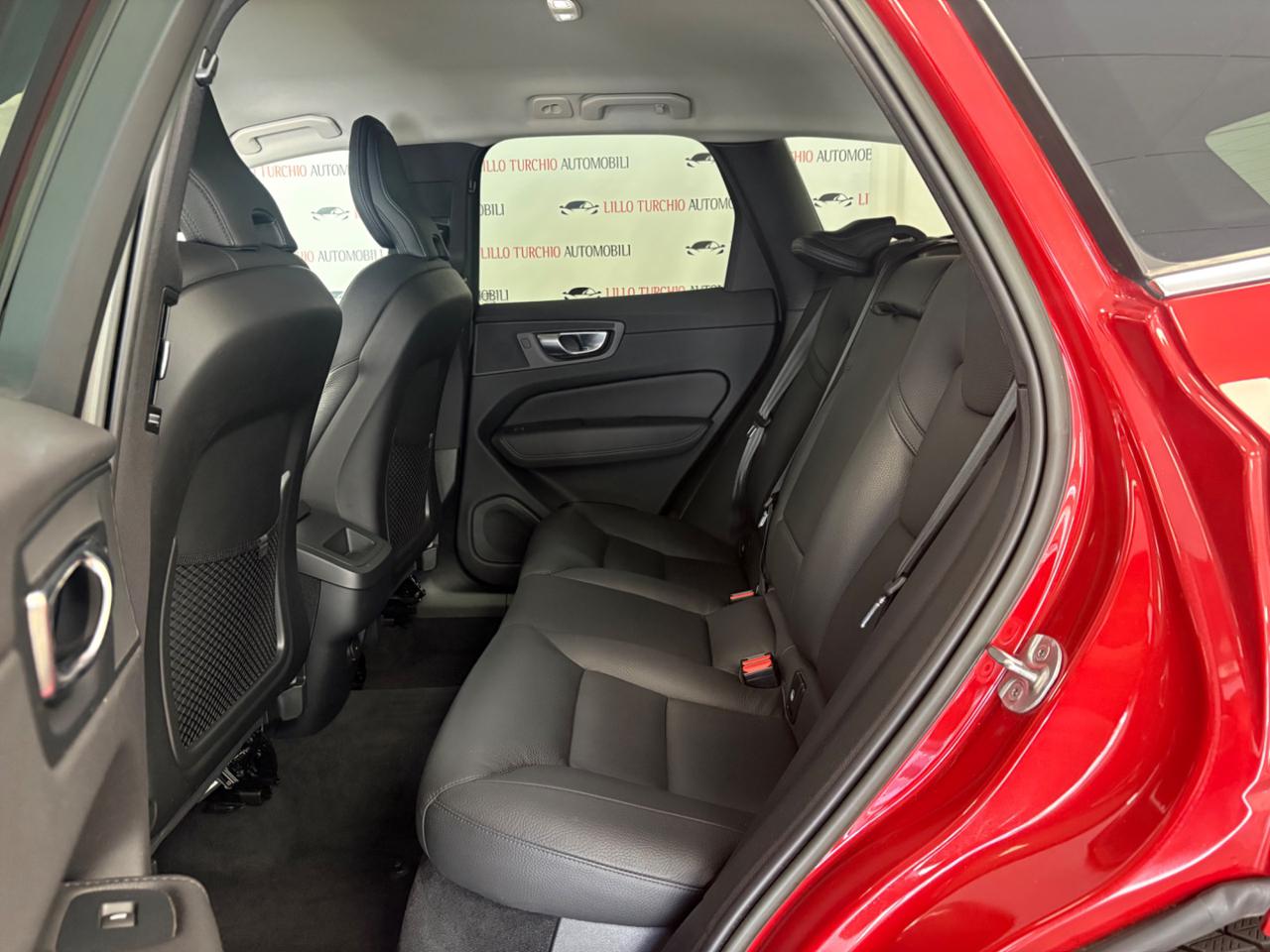 VOLVO XC60 B5 AWD automatico Ultimate Bright - 20
