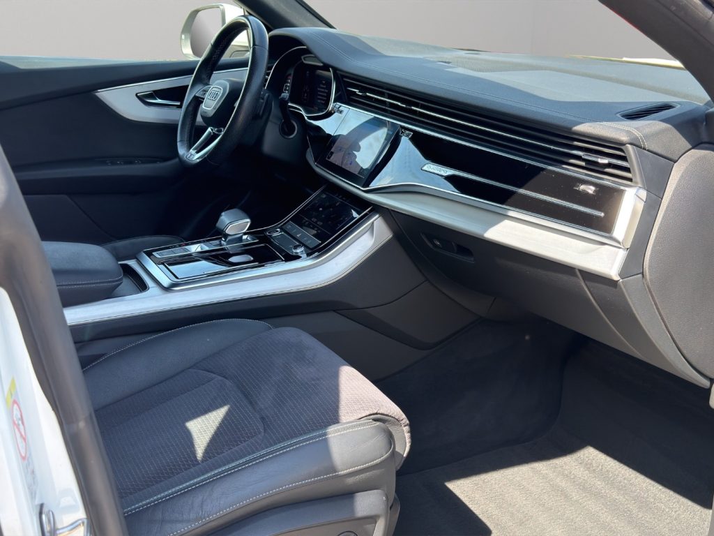 AUDI Q8 45tdi 230cv sport - 9