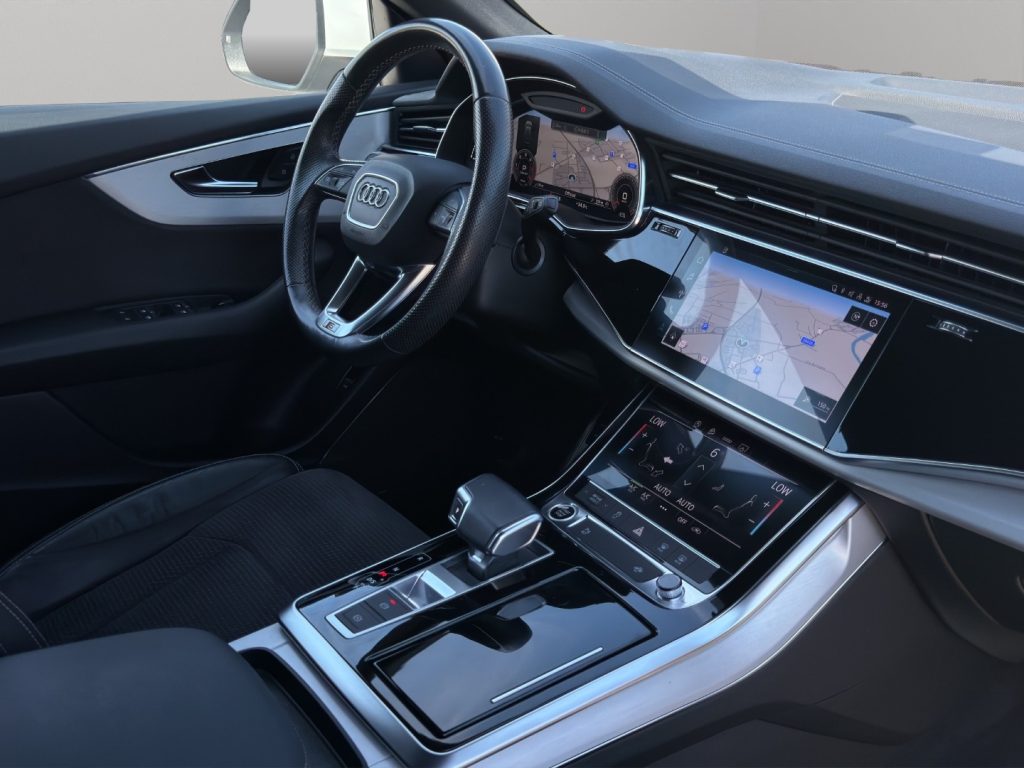 AUDI Q8 45tdi 230cv sport - 10