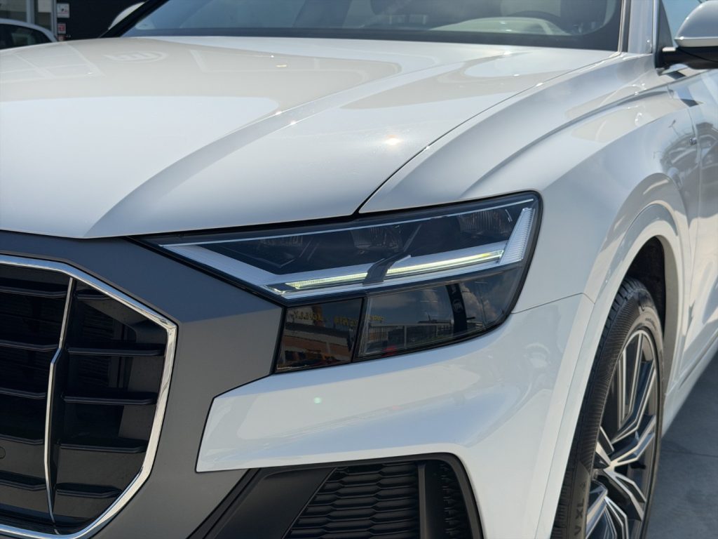 AUDI Q8 45tdi 230cv sport - 18