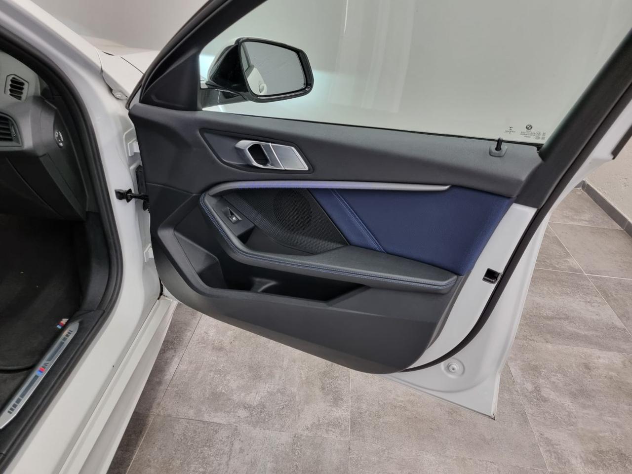 BMW 118 d 5p. Sport - 29