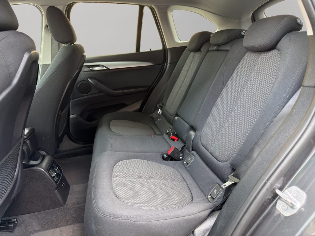 BMW X1 xdrive 25e advantage - 8