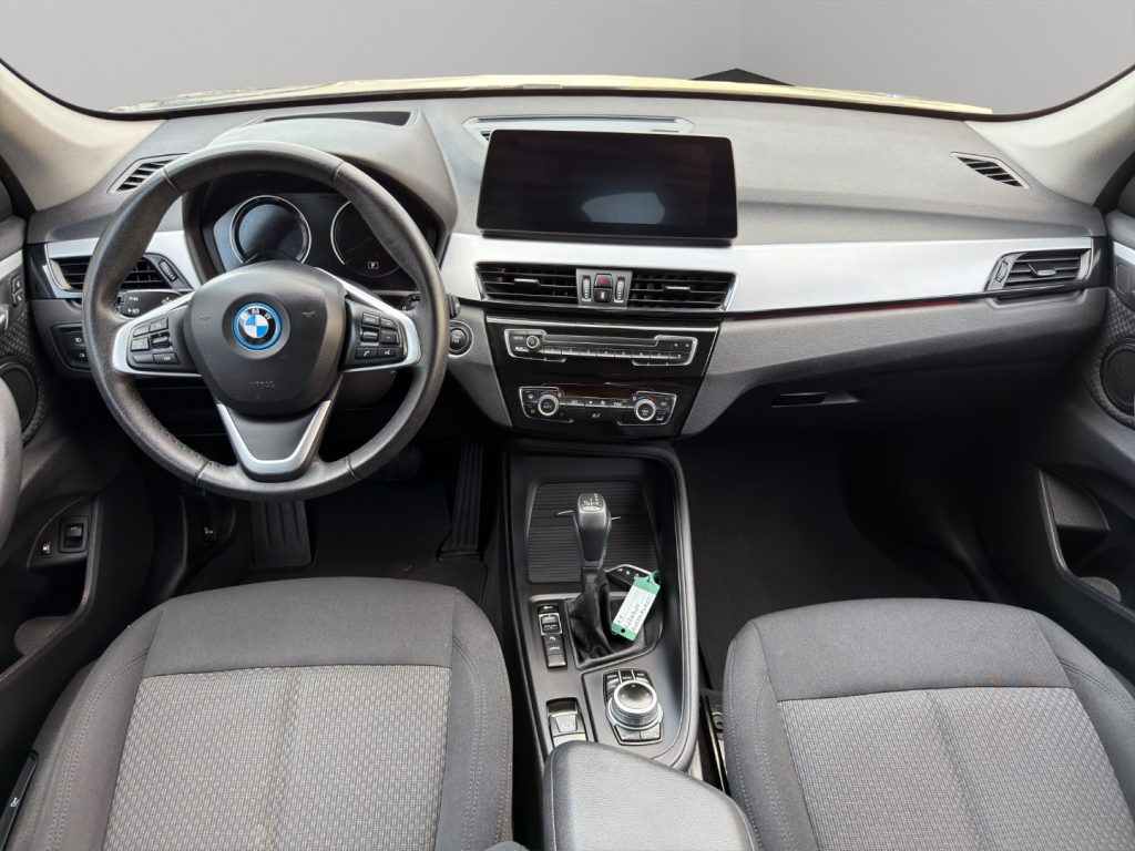 BMW X1 xdrive 25e advantage - 10