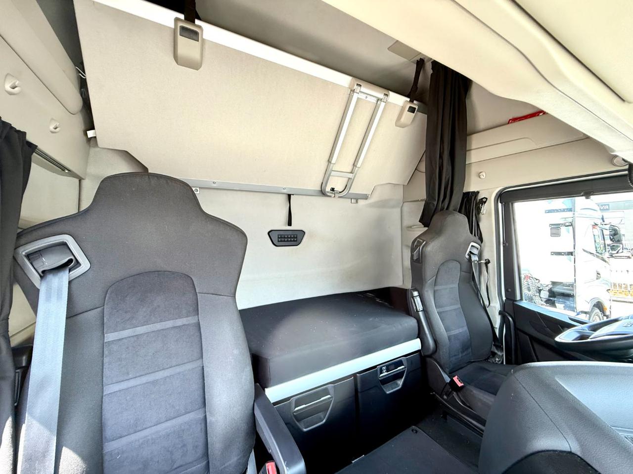 IVECO S-WAY 530 - 10