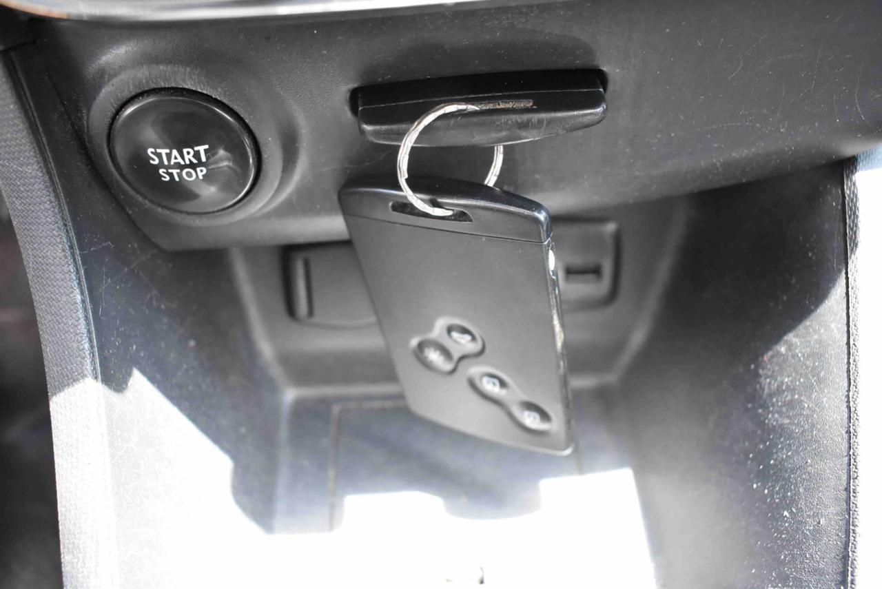 RENAULT Clio 1.5 dCi 8V 90CV Start&Stop 83gr 5 porte EcoBusines - 15