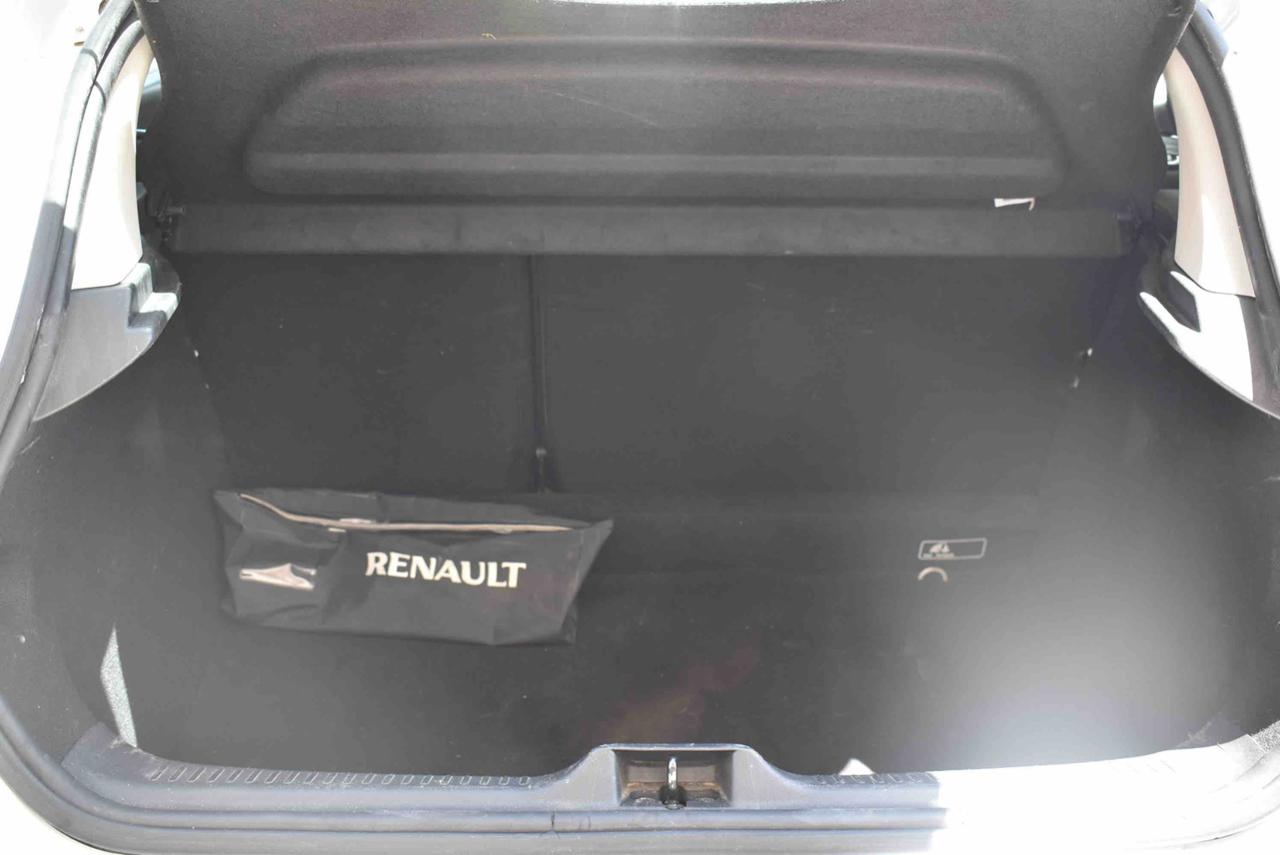 RENAULT Clio 1.5 dCi 8V 90CV Start&Stop 83gr 5 porte EcoBusines - 20