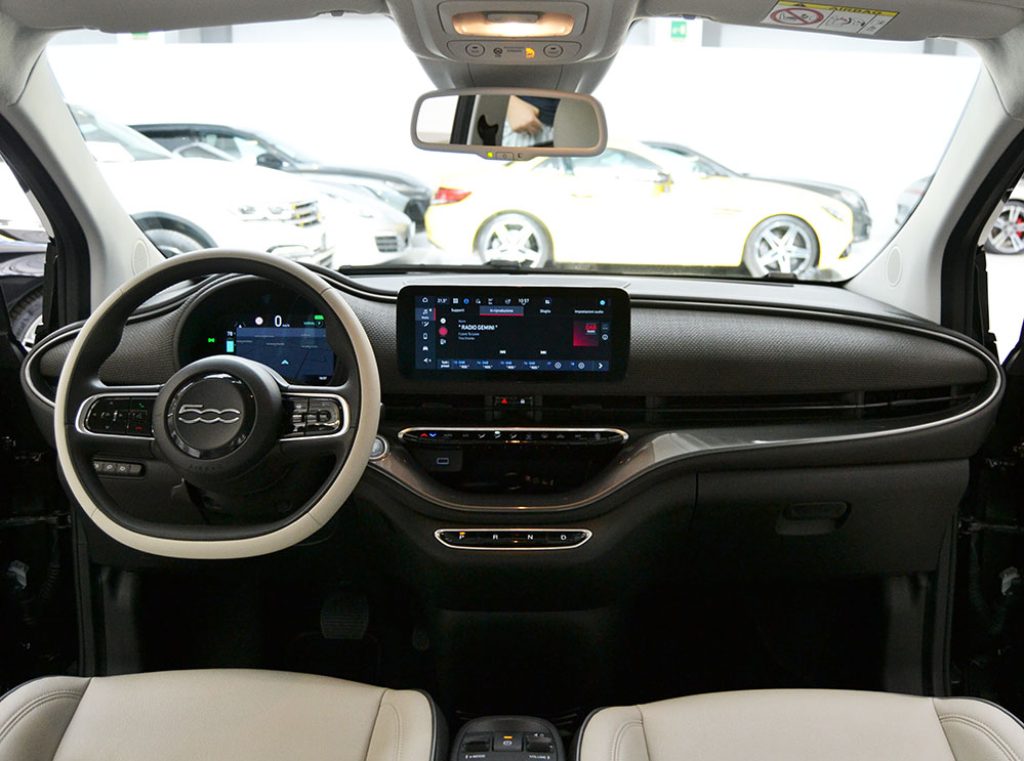 FIAT 500e 3+1 42 kWh La Prima Unico Proprietario ** - 7