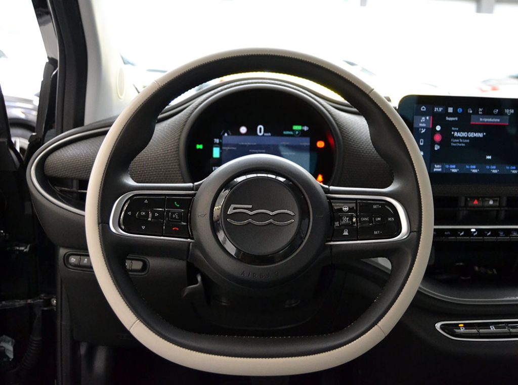 FIAT 500e 3+1 42 kWh La Prima Unico Proprietario ** - 14