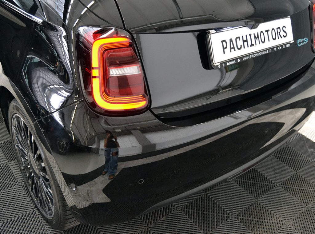 FIAT 500e 3+1 42 kWh La Prima Unico Proprietario ** - 27