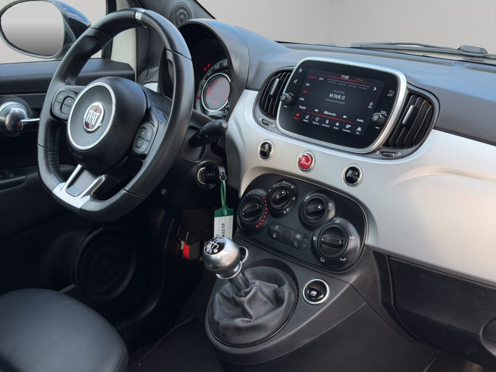 FIAT 500 1.0 Hybrid Connect - 10