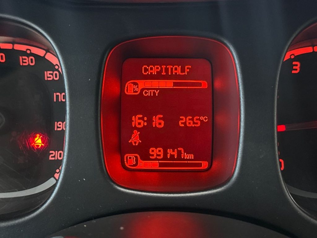 FIAT Panda Cross 1.0 FireFly S&S Hybrid - 16