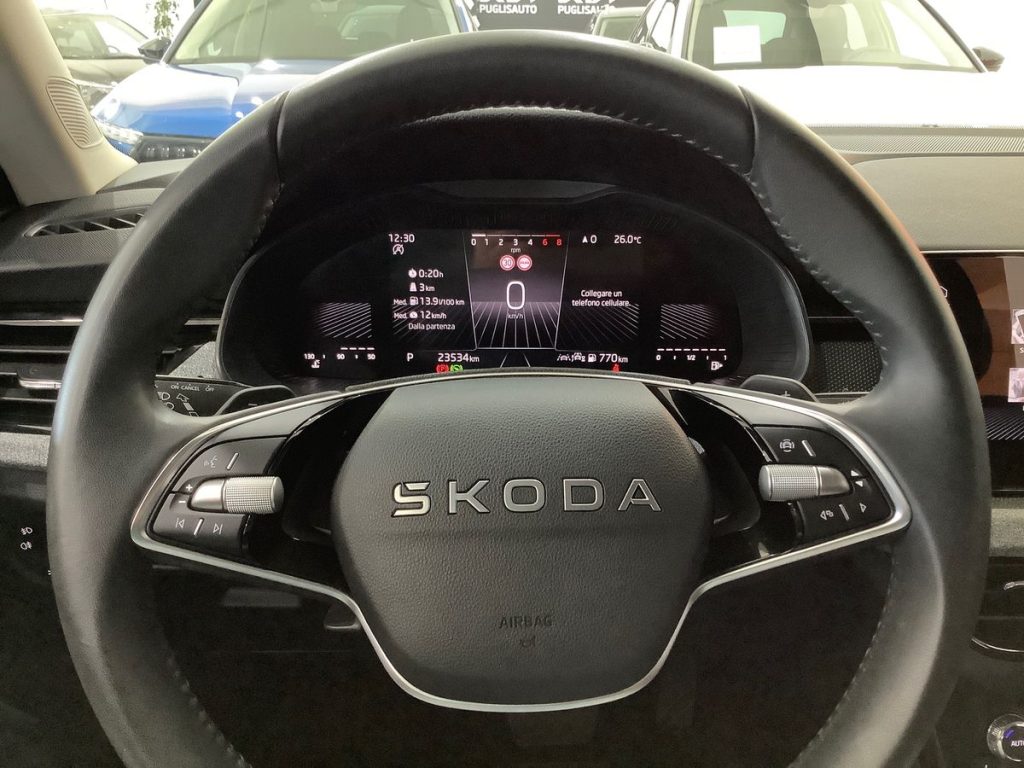SKODA Kamiq 1.5 TSI ACT DSG 130 Edition - 17