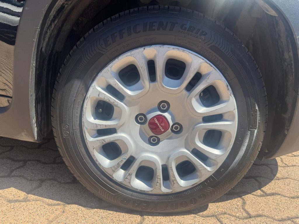 FIAT Panda 1.0 FireFly S&S Hybrid - 17
