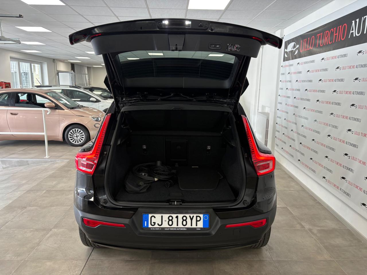 VOLVO XC40 T4 Recharge Plug-in Hybrid R-design FULL LED - 16