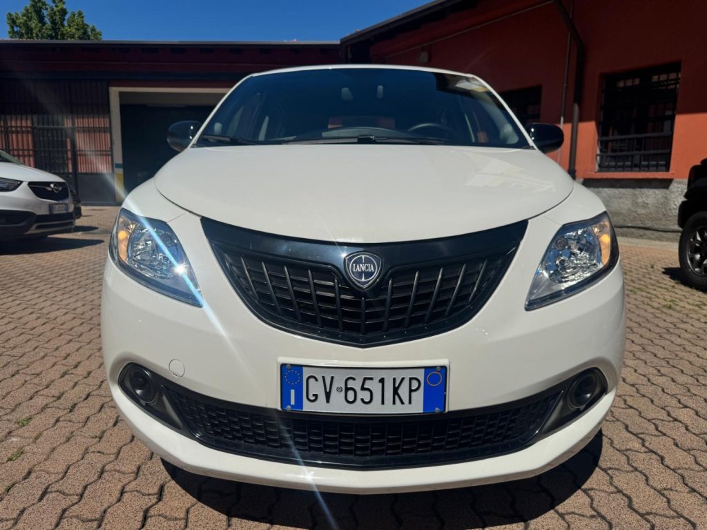 LANCIA Ypsilon 1.0 FireFly 5 porte S&S Hybrid Oro - 3