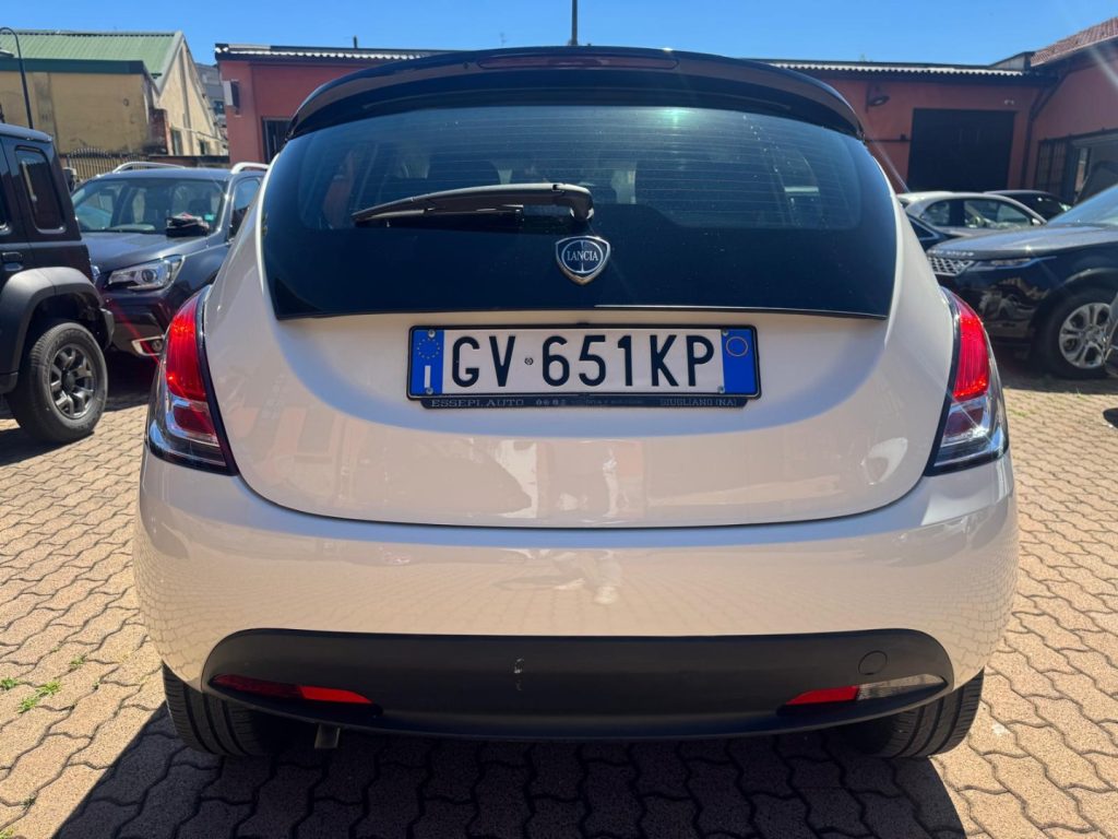 LANCIA Ypsilon 1.0 FireFly 5 porte S&S Hybrid Oro - 5