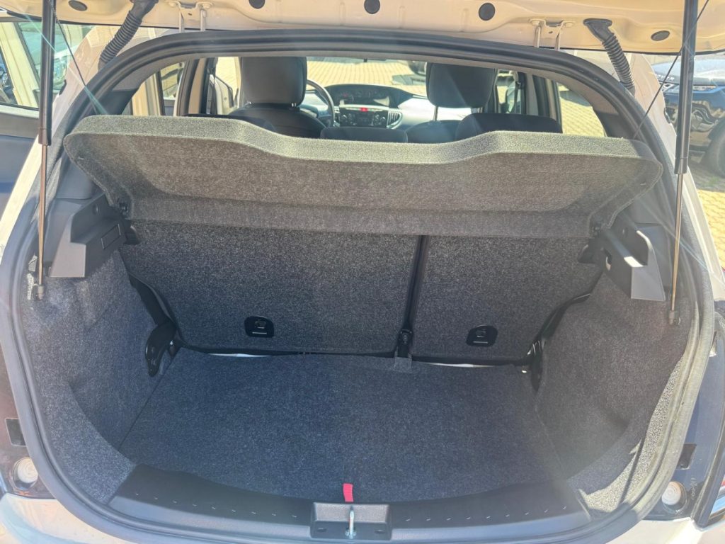 LANCIA Ypsilon 1.0 FireFly 5 porte S&S Hybrid Oro - 16