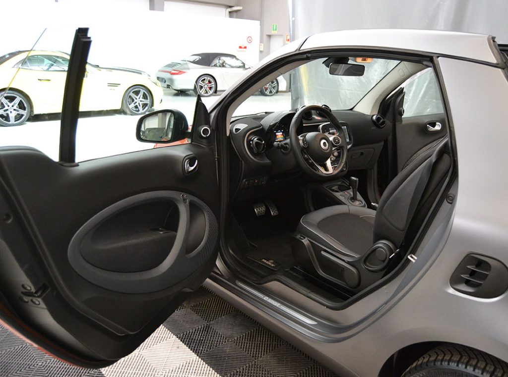 SMART ForTwo BRABUS 0.9 Turbo twinamic cabrio  KM 17.700  - 2