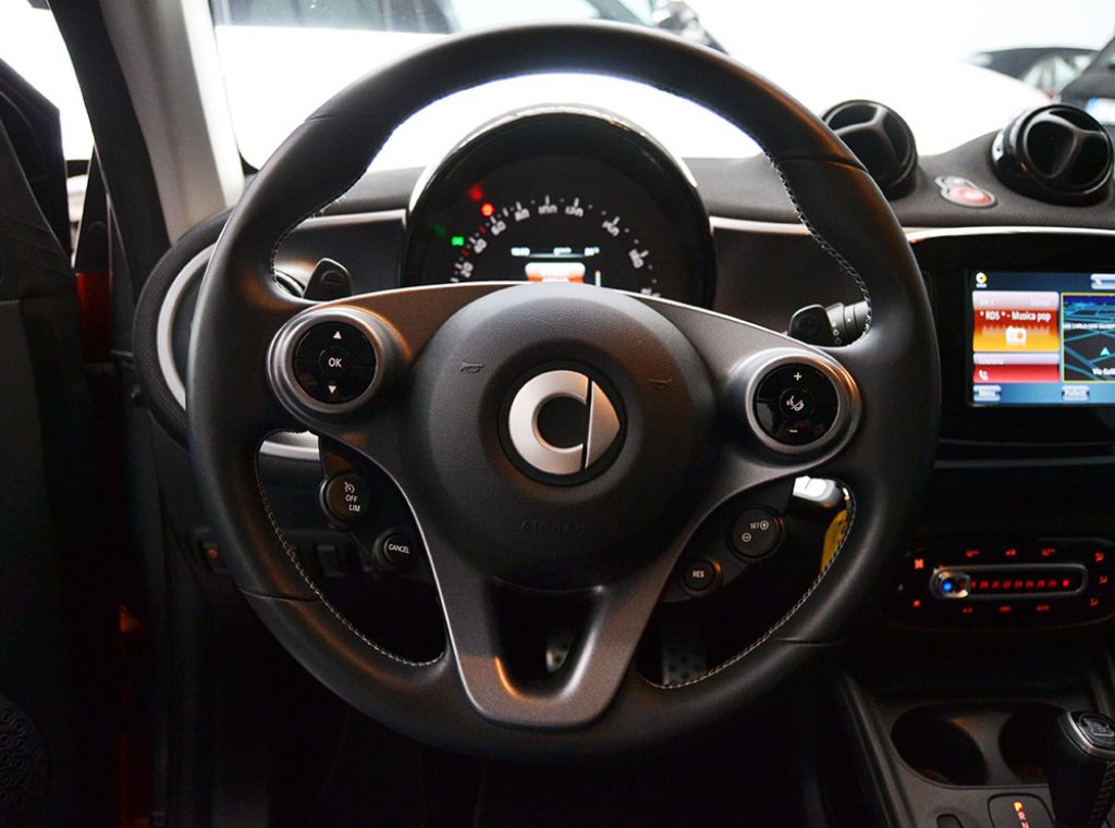 SMART ForTwo BRABUS 0.9 Turbo twinamic cabrio  KM 17.700  - 10