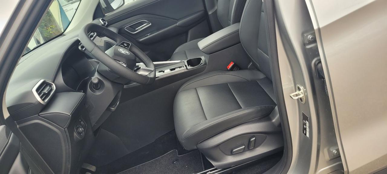 MG ZS 1.5 Hybrid+ Luxury - 6